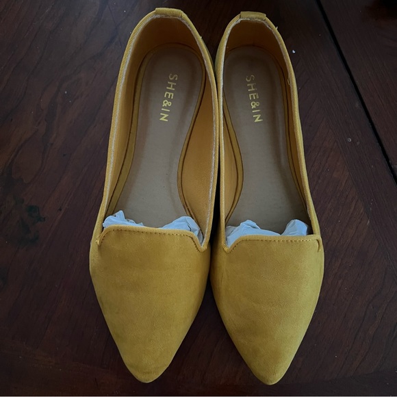 SHEIN Shoes Womens Flat Shoes From Shein Sz 85 Poshmark
